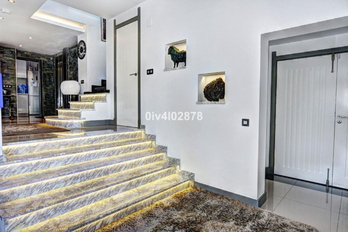 Adosado de 3 habitaciones en Benalmádena en venta con piscina - 1.600.000 € (Ref: 9435119)