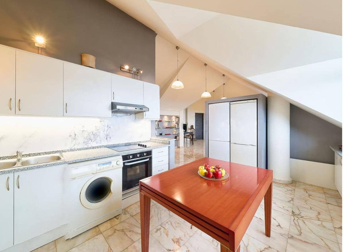 5 soverom Penthouse til salgs i Torrequebrada med svømmebasseng - € 1 085 000 (Ref: 9571215)