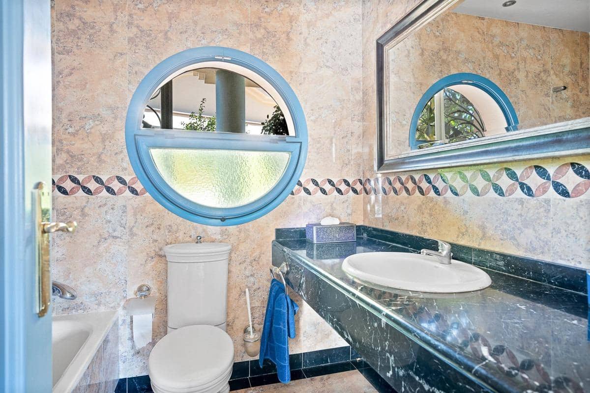 5 soverom Penthouse til salgs i Torrequebrada med svømmebasseng - € 1 085 000 (Ref: 9571215)