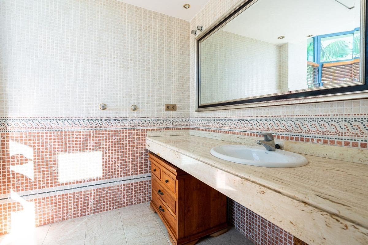 5 soverom Penthouse til salgs i Torrequebrada med svømmebasseng - € 1 085 000 (Ref: 9571215)