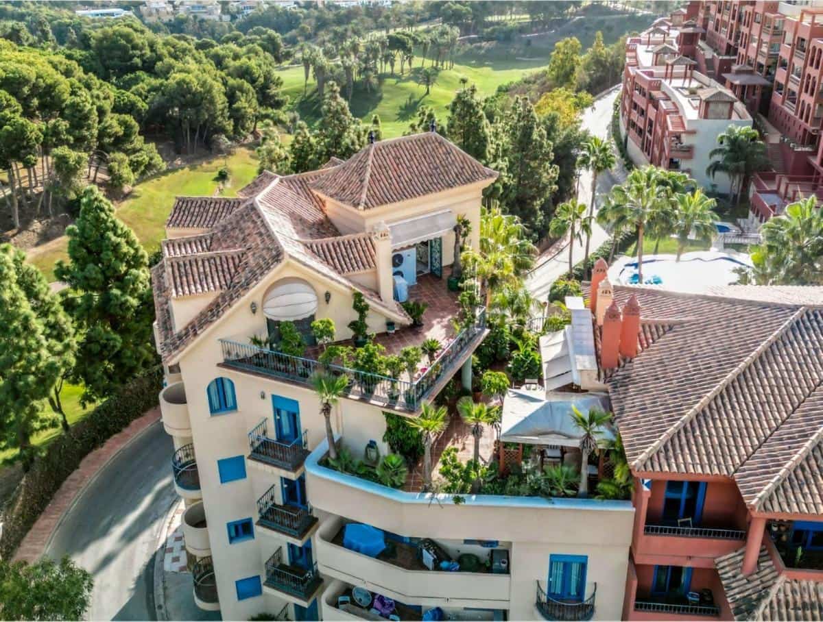 5 soverom Penthouse til salgs i Torrequebrada med svømmebasseng - € 1 085 000 (Ref: 9571215)