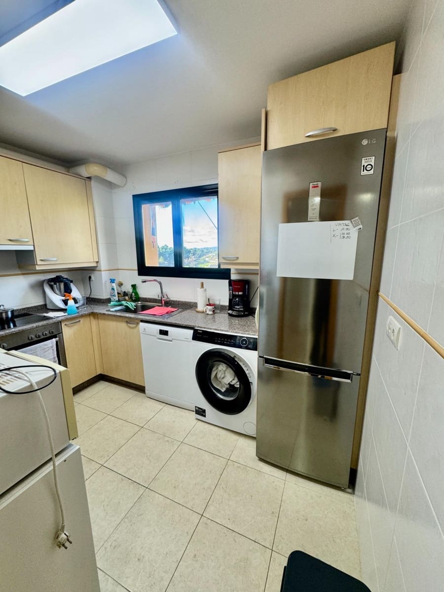 2 slaapkamer Flat te koop in Fuengirola met zwembad garage - € 292.300 (Ref: 9586550)