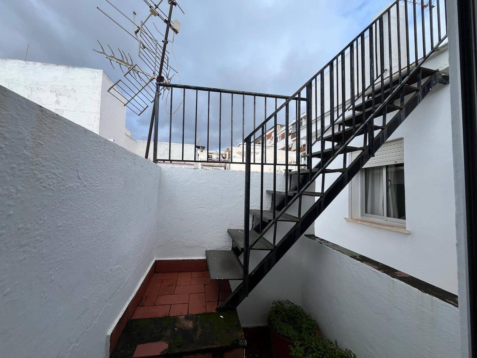 4 quarto Moradia Geminada para venda em Arroyo de la Miel - 339 000 € (Ref: 9586551)