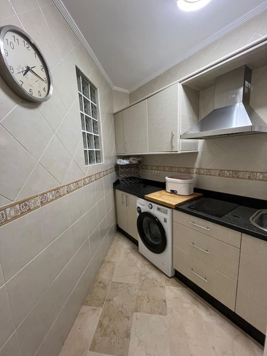 4 Zimmer Reihenhaus zu verkaufen in Benalmadena mit Pool Garage - 639.000 € (Ref: 9608111)