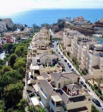 3 sovrum Takvåning till salu i Torrequebrada - 540 000 € (Ref: 9630020)