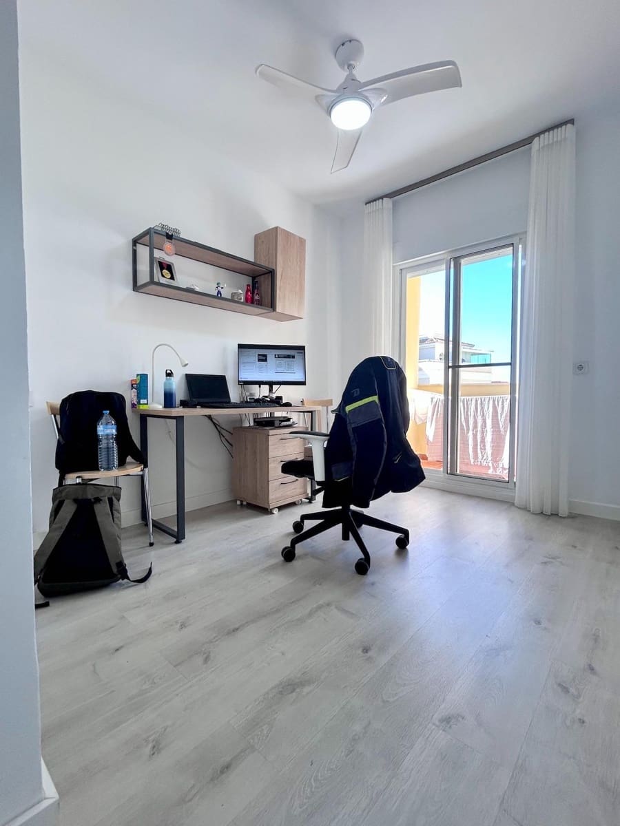 3 sovrum Takvåning till salu i Torrequebrada - 540 000 € (Ref: 9630020)