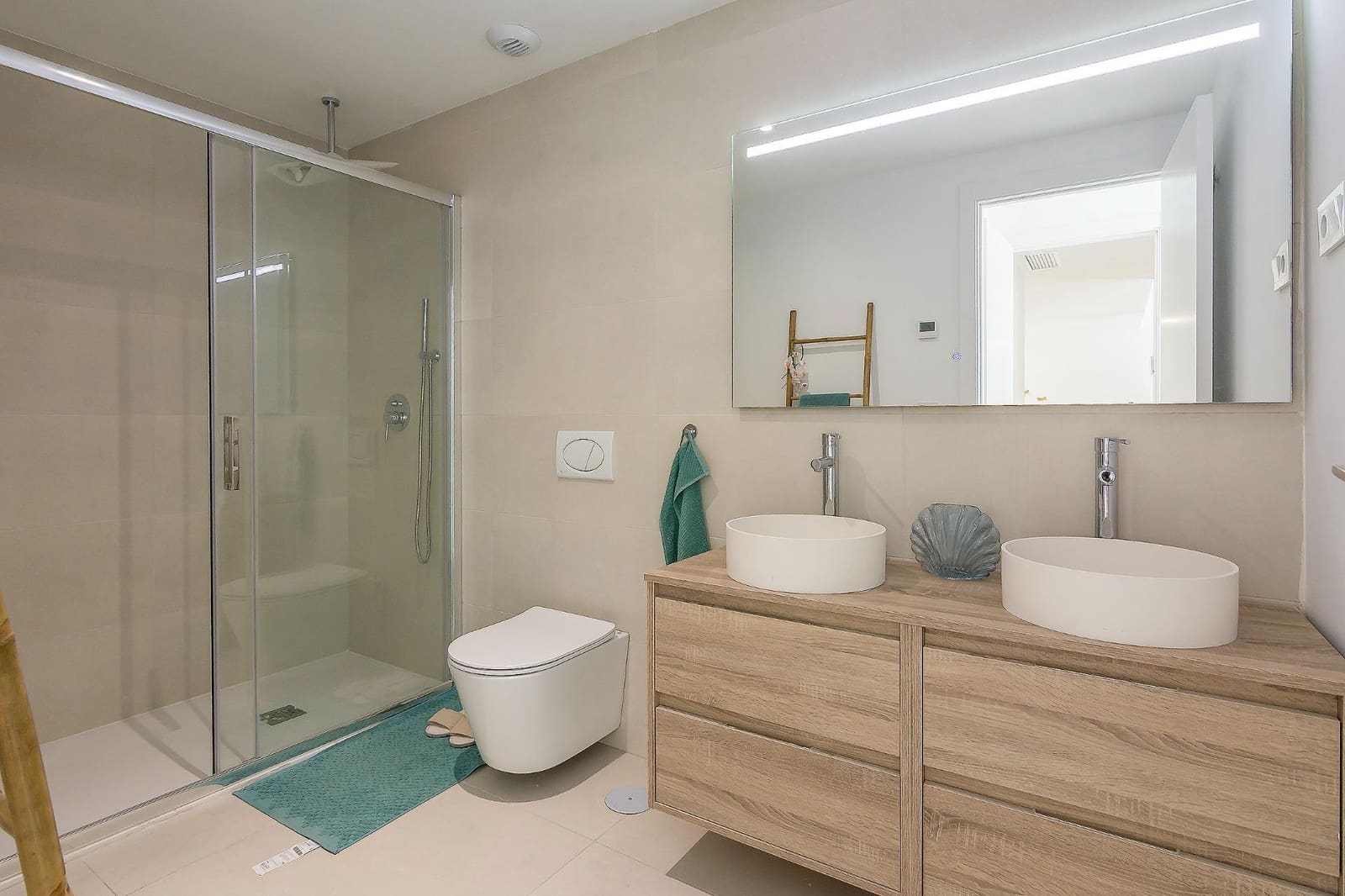 2 slaapkamer Flat te koop in Fuengirola met zwembad garage - € 469.000 (Ref: 9652049)