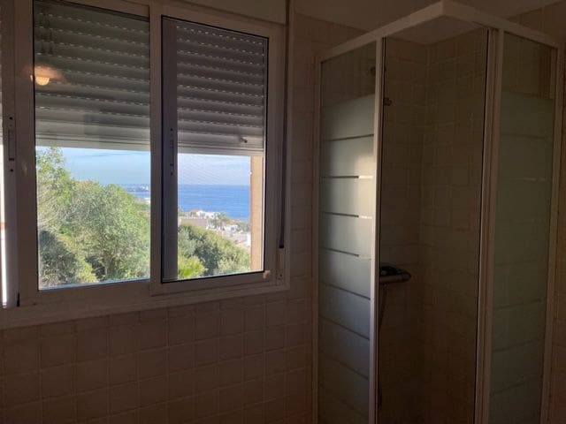 3 soveværelse Villa til salg i Algeciras med swimmingpool garage - € 449.000 (Ref: 7412207)