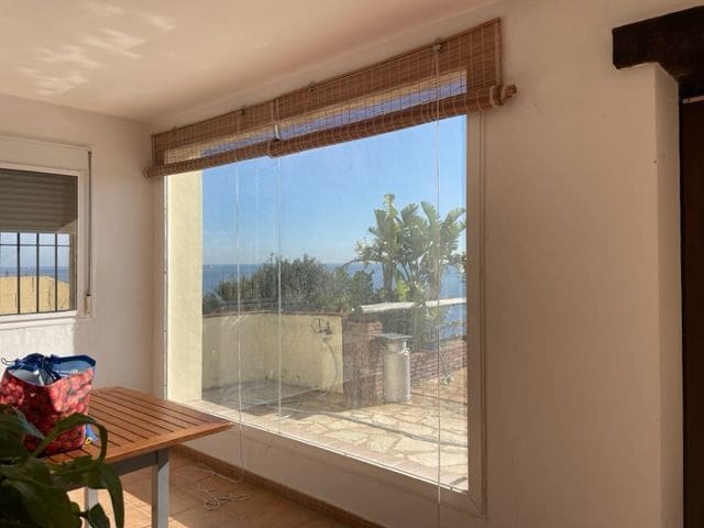 3 soveværelse Villa til salg i Algeciras med swimmingpool garage - € 449.000 (Ref: 7412207)
