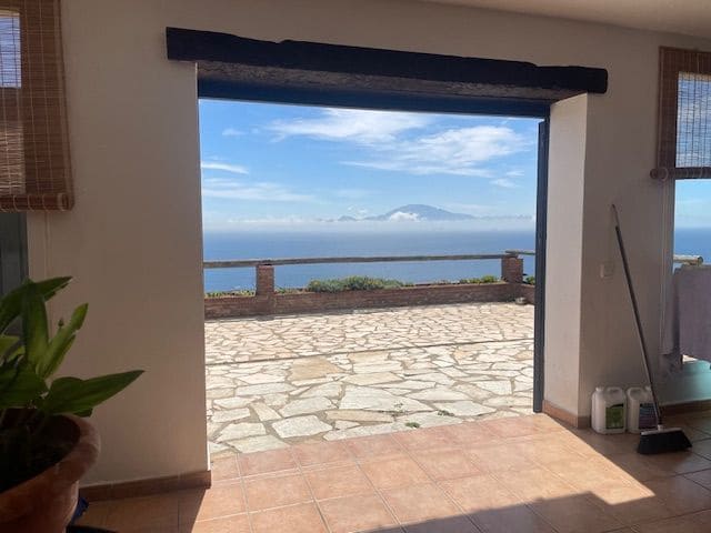 3 soveværelse Villa til salg i Algeciras med swimmingpool garage - € 449.000 (Ref: 7412207)