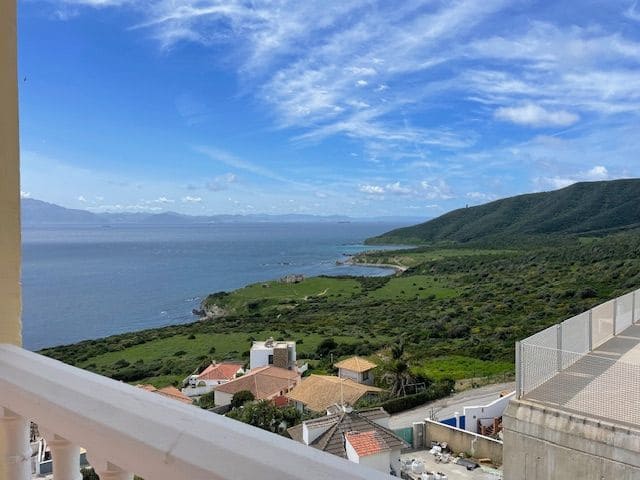 3 soveværelse Villa til salg i Algeciras med swimmingpool garage - € 449.000 (Ref: 7412207)