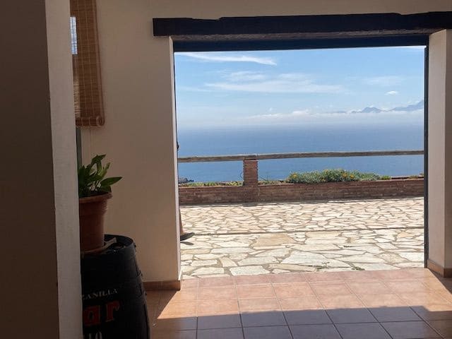 3 soveværelse Villa til salg i Algeciras med swimmingpool garage - € 449.000 (Ref: 7412207)