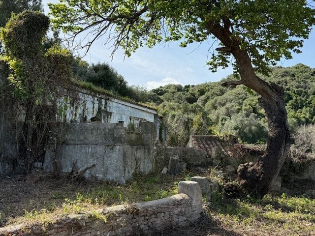 5 chambre Finca/Maison de Campagne à vendre à Algeciras avec garage - 420 000 € (Ref: 8910829)