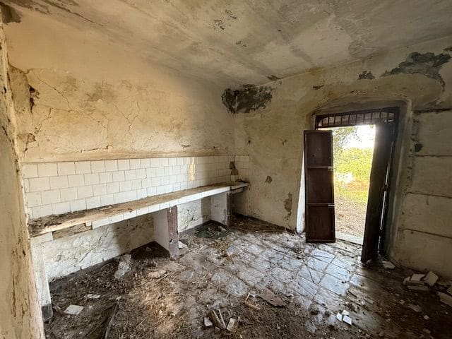 5 chambre Finca/Maison de Campagne à vendre à Algeciras avec garage - 420 000 € (Ref: 8910829)