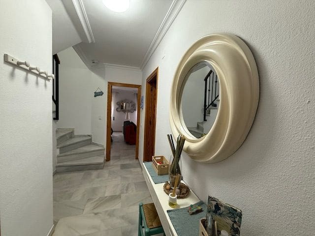 4 soveværelse Byhus til salg i Tarifa - € 395.000 (Ref: 9387394)