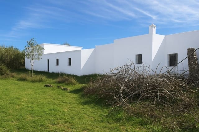 2 chambre Finca/Maison de Campagne à vendre à Algeciras - 590 000 € (Ref: 9402892)