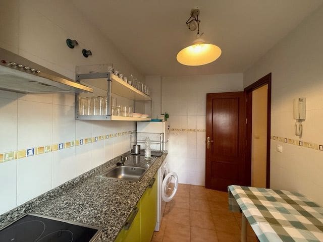 Piso de 2 habitaciones en Facinas, Tarifa en venta con garaje - 198.000 € (Ref: 9673821)