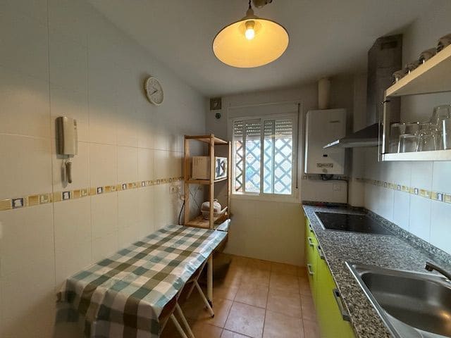 Piso de 2 habitaciones en Facinas en venta con garaje - 198.000 € (Ref: 9673821)