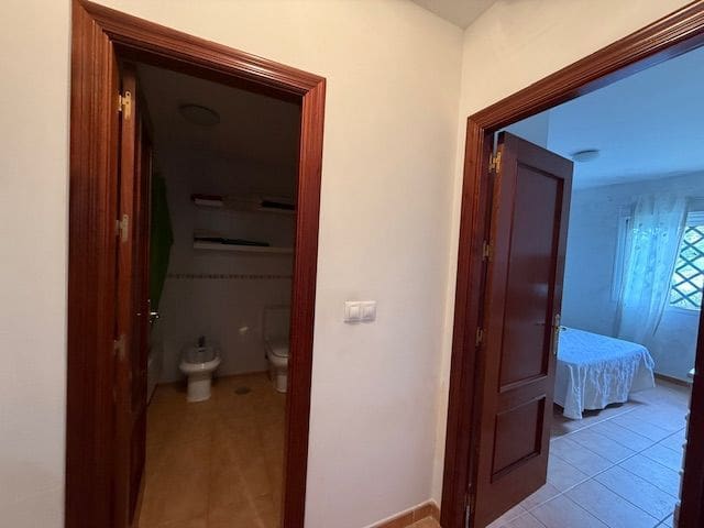 Piso de 2 habitaciones en Facinas en venta con garaje - 198.000 € (Ref: 9673821)