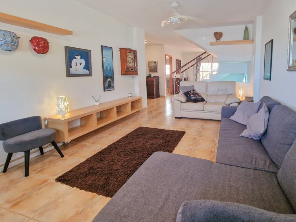 4 soveværelse Byhus til salg i Piedra Hincada - € 395.000 (Ref: 9255817)