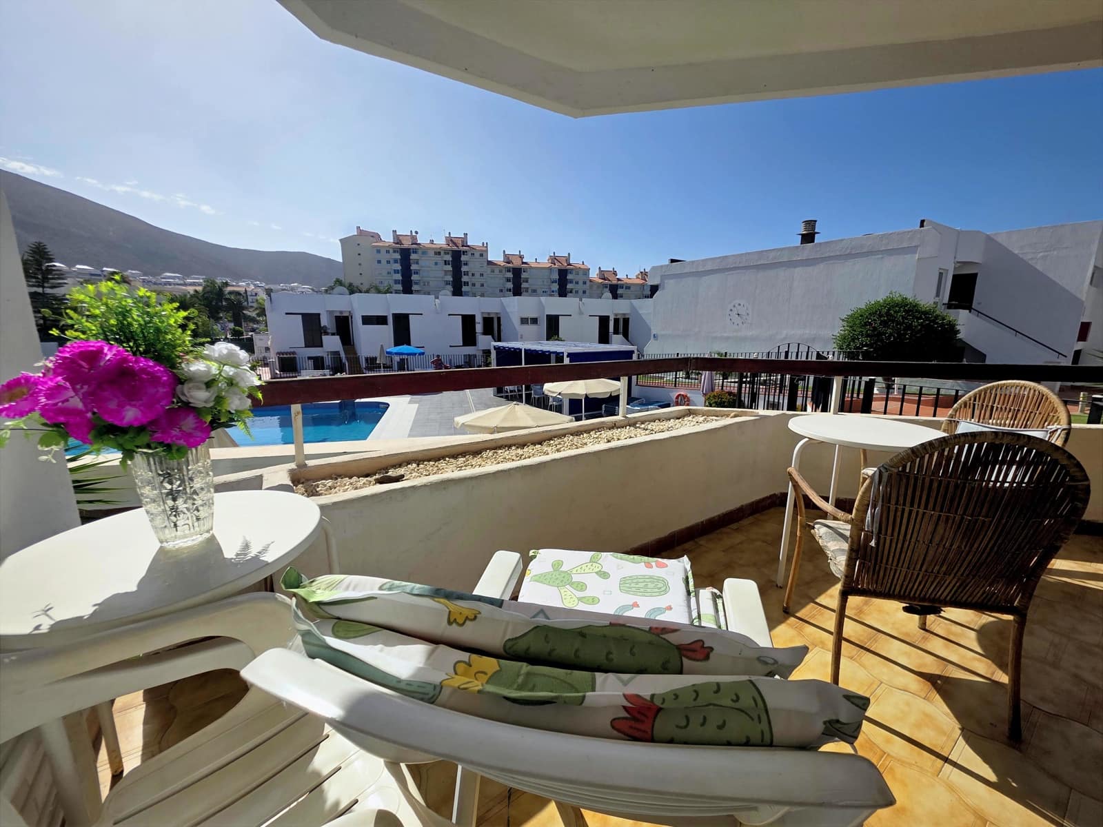 1 soverom Leilighet til salgs i Los Cristianos med svømmebasseng - € 285 000 (Ref: 9301911)