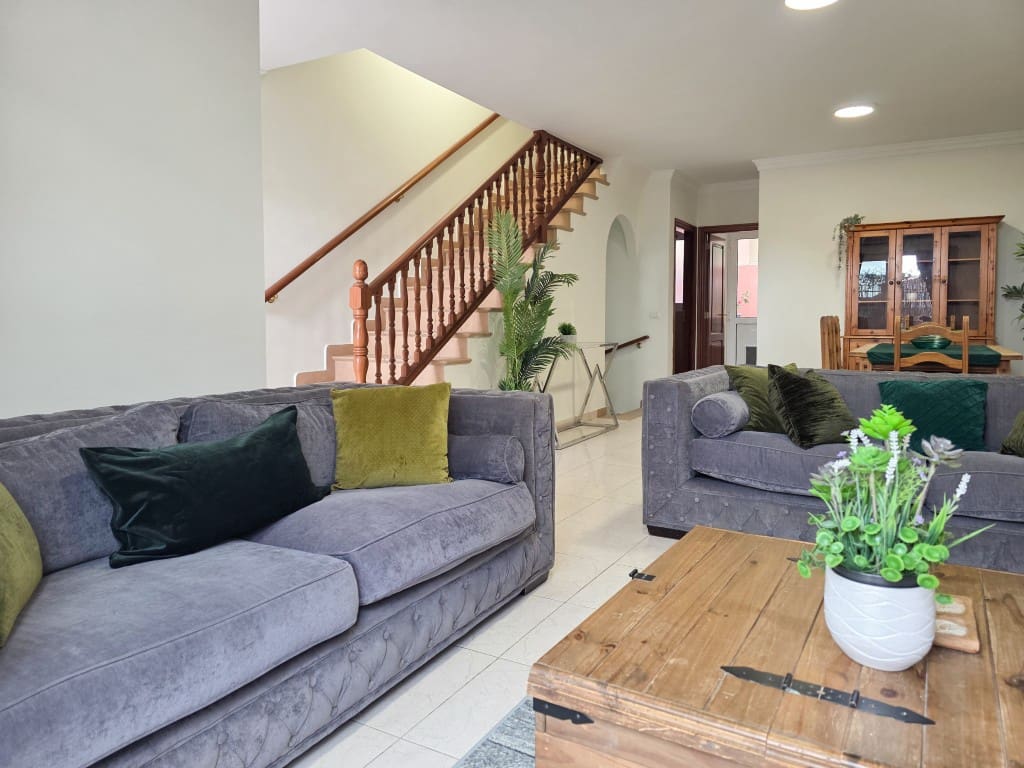 3 chambre Maison de Ville à vendre à El Roque - 385 000 € (Ref: 9301915)