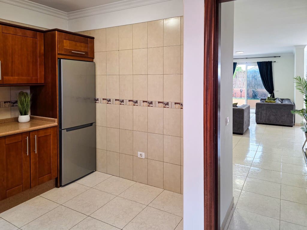 3 chambre Maison de Ville à vendre à El Roque - 385 000 € (Ref: 9301915)