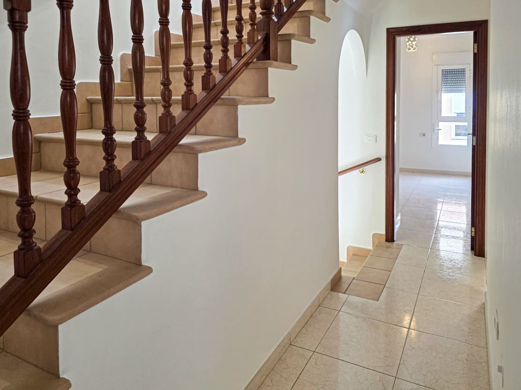 3 chambre Maison de Ville à vendre à El Roque - 385 000 € (Ref: 9301915)