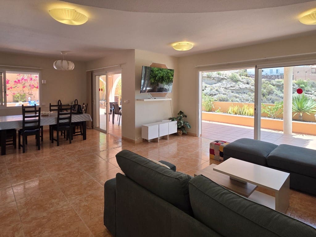 3 slaapkamer Villa te koop in Roque del Conde - € 895.000 (Ref: 9301916)