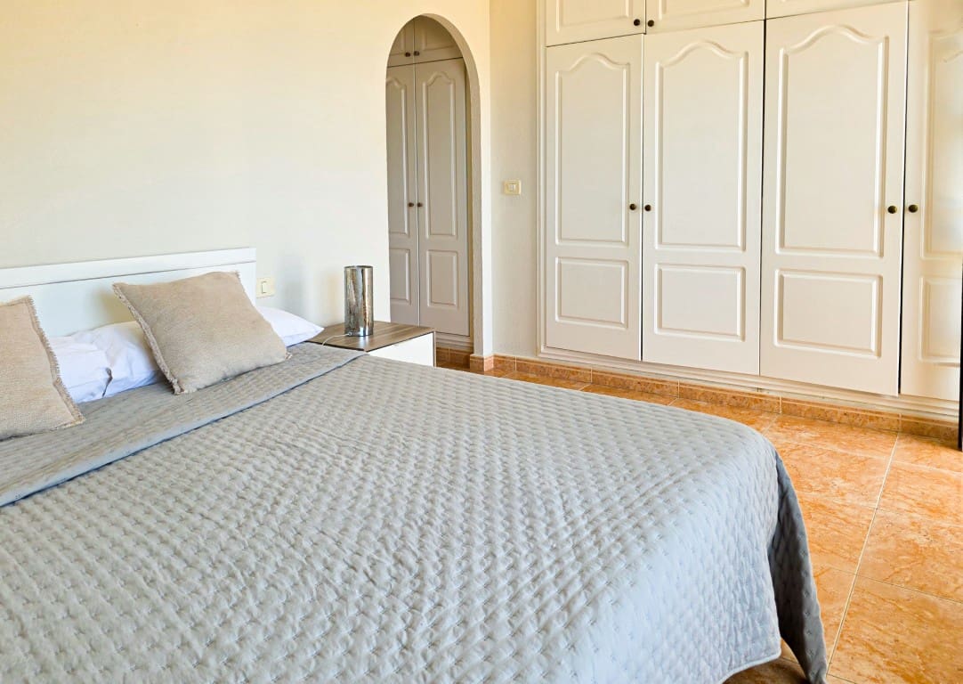 3 slaapkamer Villa te koop in Roque del Conde - € 895.000 (Ref: 9301916)