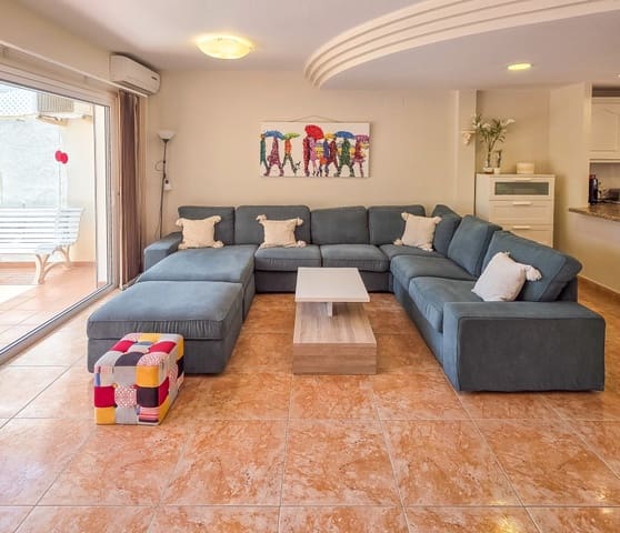 3 slaapkamer Villa te koop in Roque del Conde, Adeje - € 895.000 (Ref: 9301916)