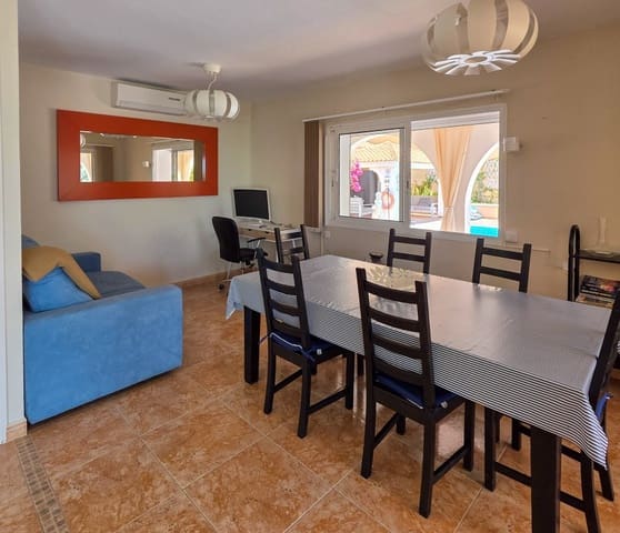 3 slaapkamer Villa te koop in Roque del Conde, Adeje - € 895.000 (Ref: 9301916)