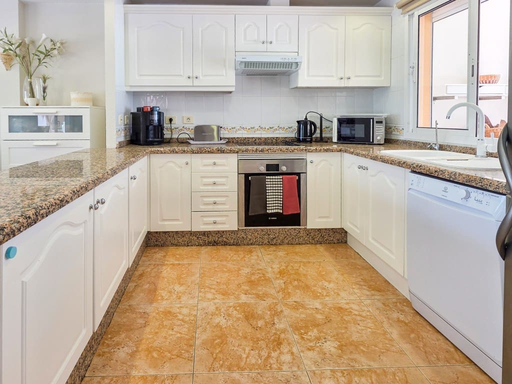 3 slaapkamer Villa te koop in Roque del Conde - € 895.000 (Ref: 9301916)