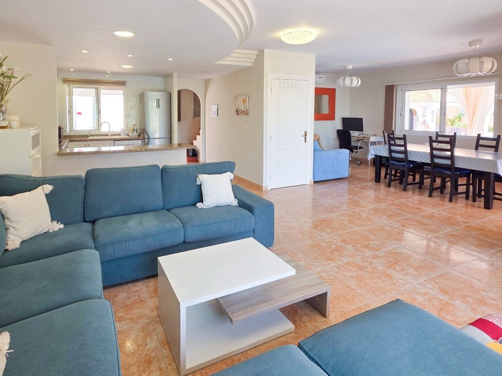 3 slaapkamer Villa te koop in Roque del Conde - € 895.000 (Ref: 9301916)