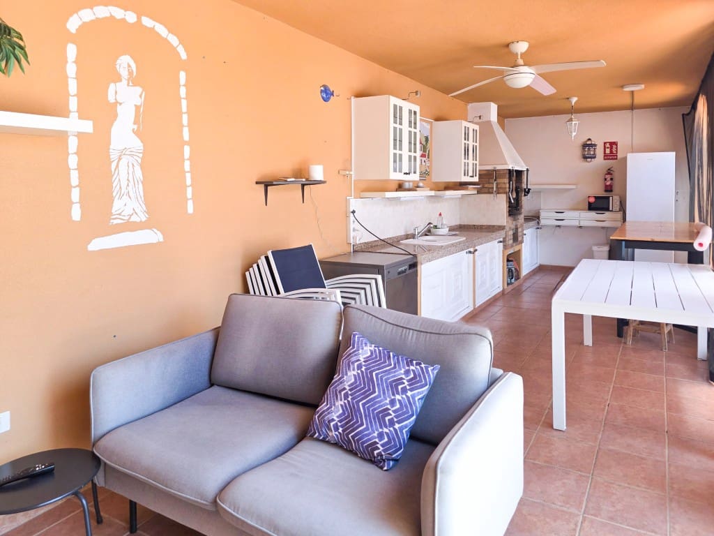 3 slaapkamer Villa te koop in Roque del Conde - € 895.000 (Ref: 9301916)