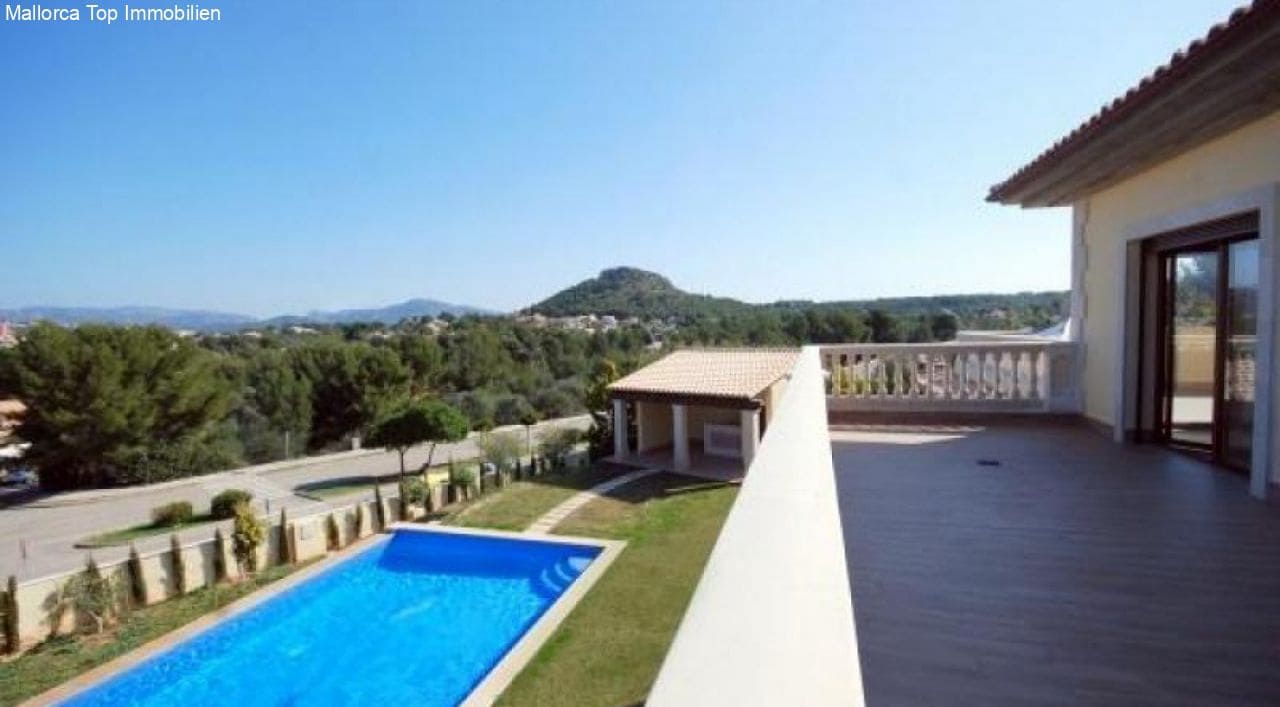 4 sypialnia Willa na sprzedaż w Santa Ponsa z basenem garażem - 3 100 000 € (Ref: 6459179)