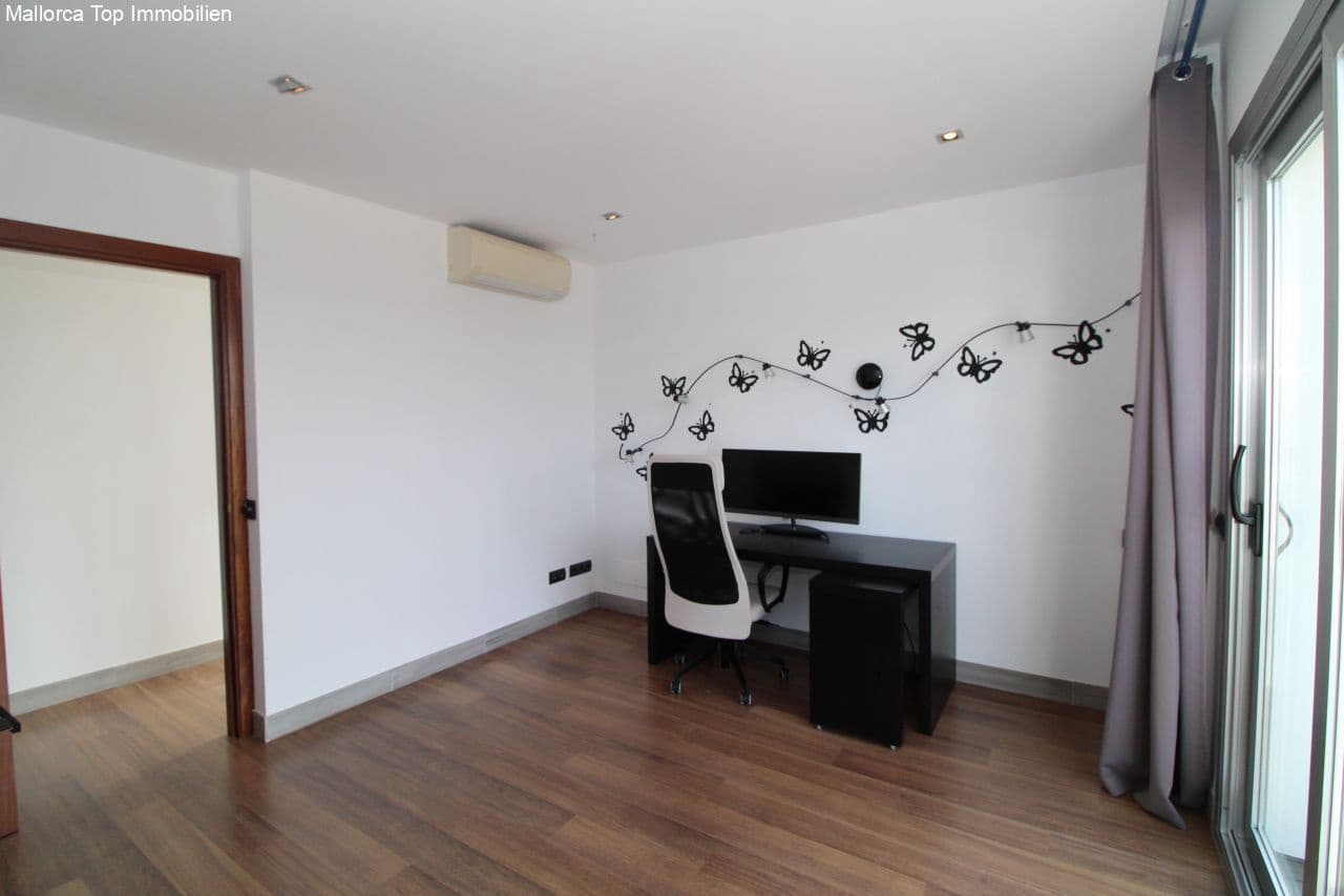 Chalet de 4 habitaciones en Sa Torre (Llucmajor) en venta con piscina garaje - 1.700.000 € (Ref: 6459195)