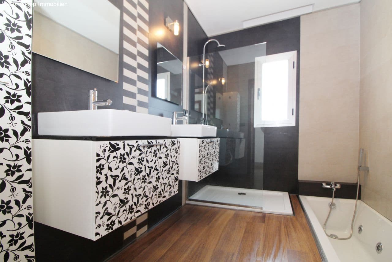 Chalet de 4 habitaciones en Sa Torre (Llucmajor) en venta con piscina garaje - 1.700.000 € (Ref: 6459195)