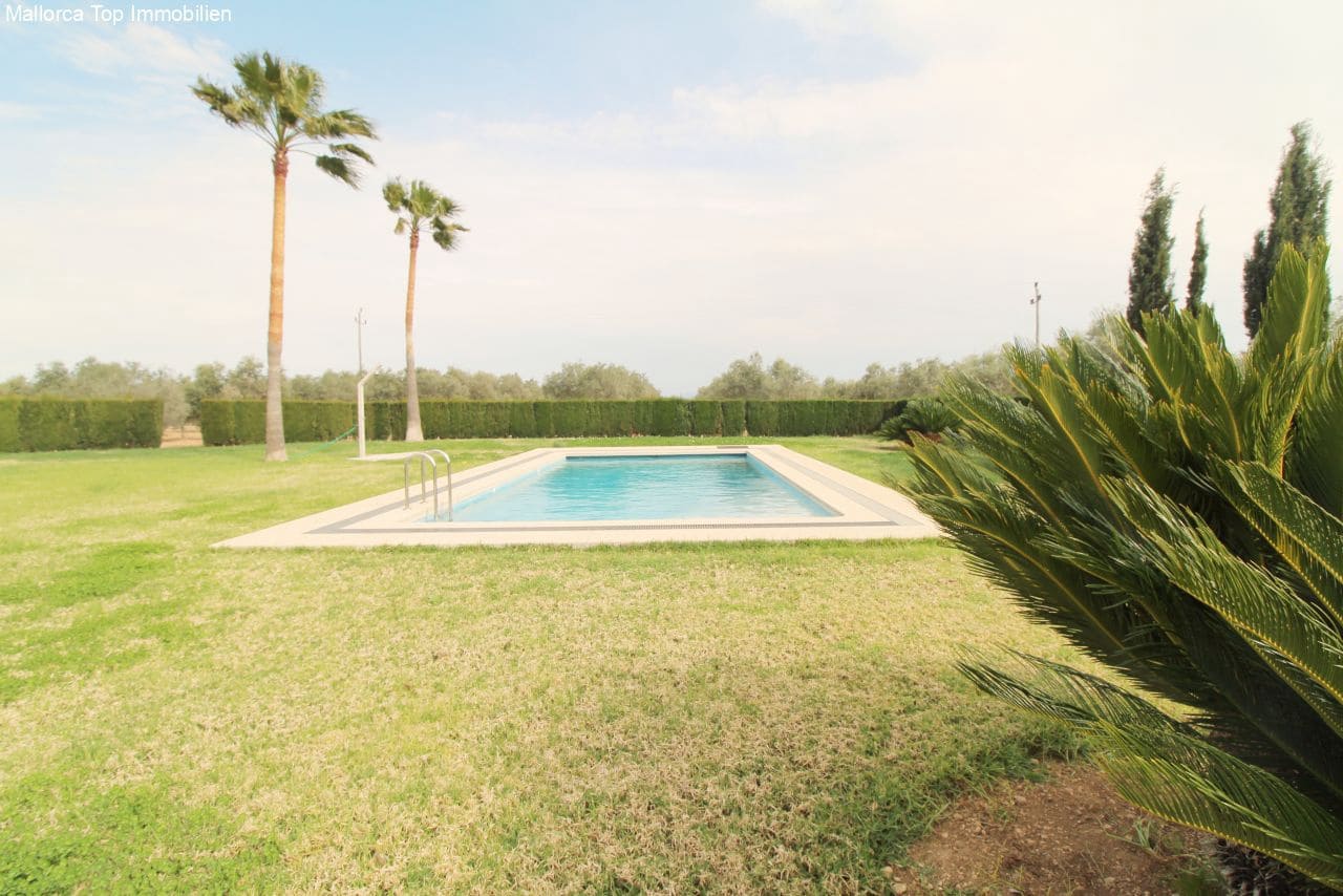 4 sovrum Finca/Hus på landet till salu i Son Ferriol med pool garage - 1 840 000 € (Ref: 6459201)