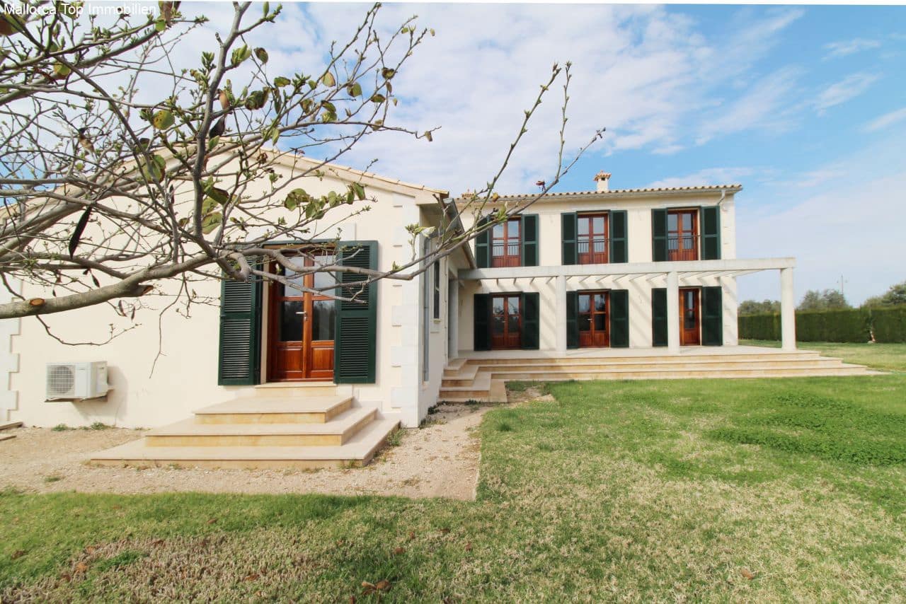 4 sovrum Finca/Hus på landet till salu i Son Ferriol med pool garage - 1 840 000 € (Ref: 6459201)