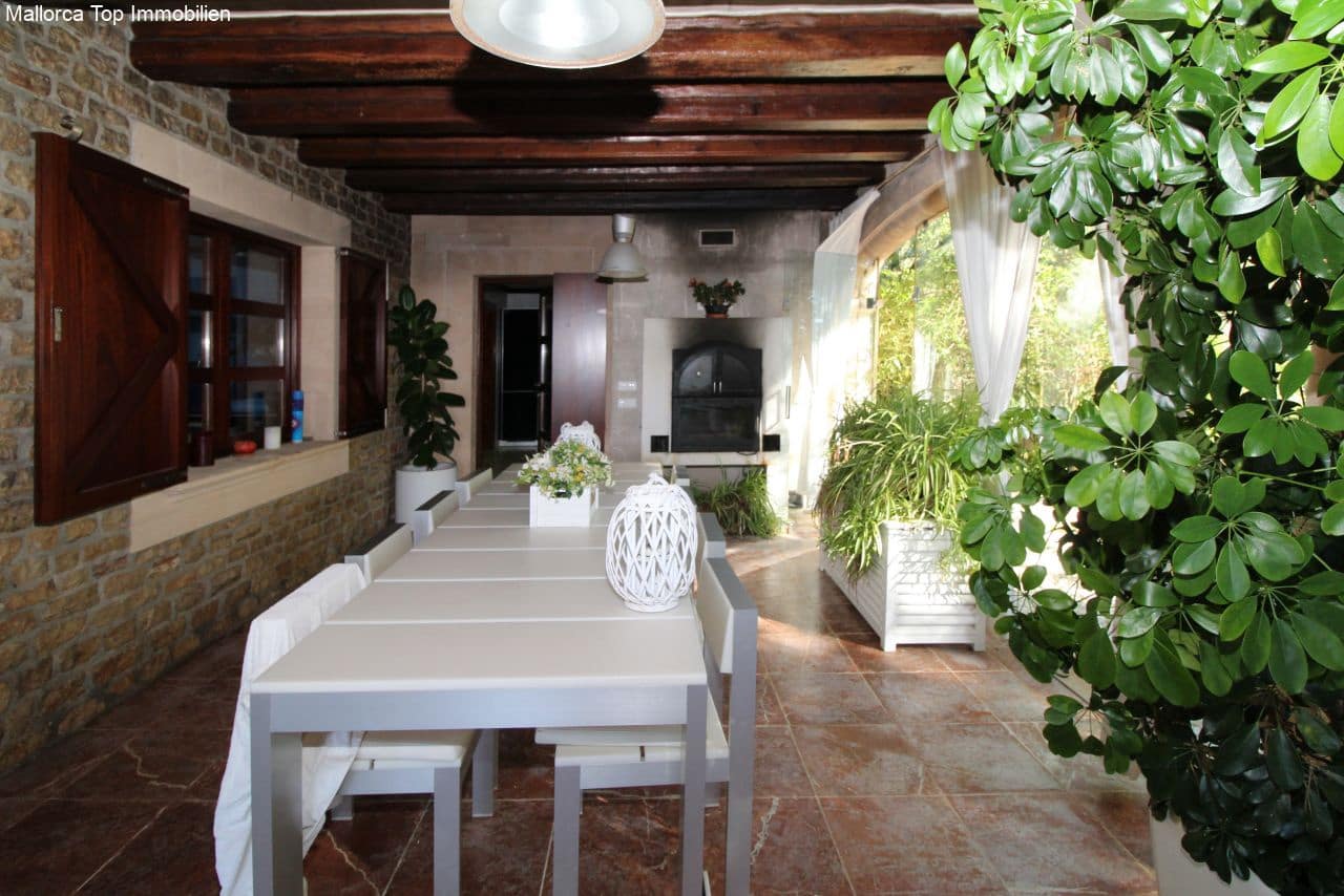 6 soveværelse Finca/Landehus til salg i Felanitx med swimmingpool garage - € 3.500.000 (Ref: 6459207)