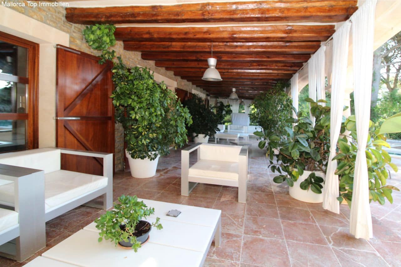 6 soveværelse Finca/Landehus til salg i Felanitx med swimmingpool garage - € 3.500.000 (Ref: 6459207)