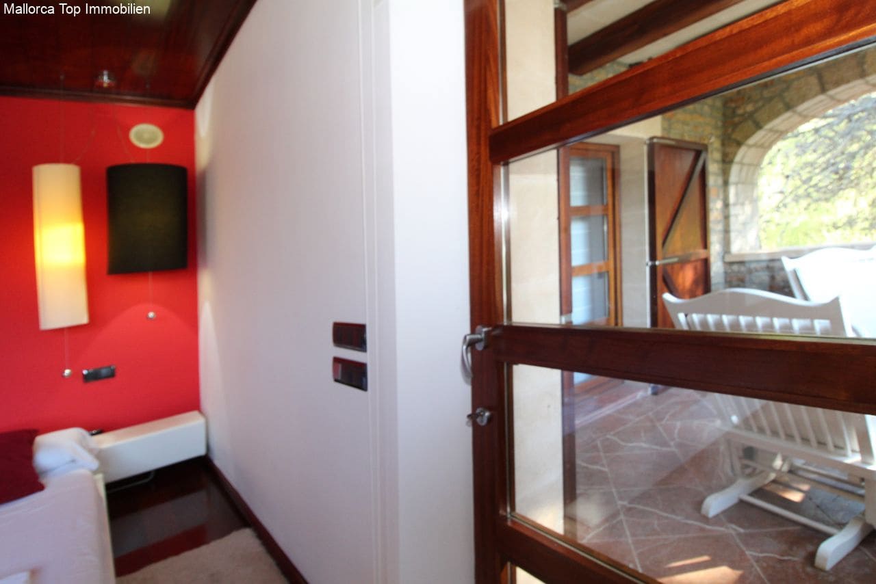 6 soveværelse Finca/Landehus til salg i Felanitx med swimmingpool garage - € 3.500.000 (Ref: 6459207)