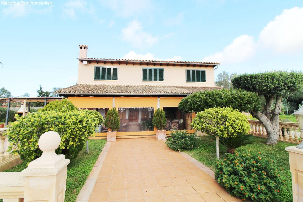 5 slaapkamer Finca/Landhuis te koop in L'Aranjassa / S'Aranjassa met zwembad - € 1.700.000 (Ref: 6459208)