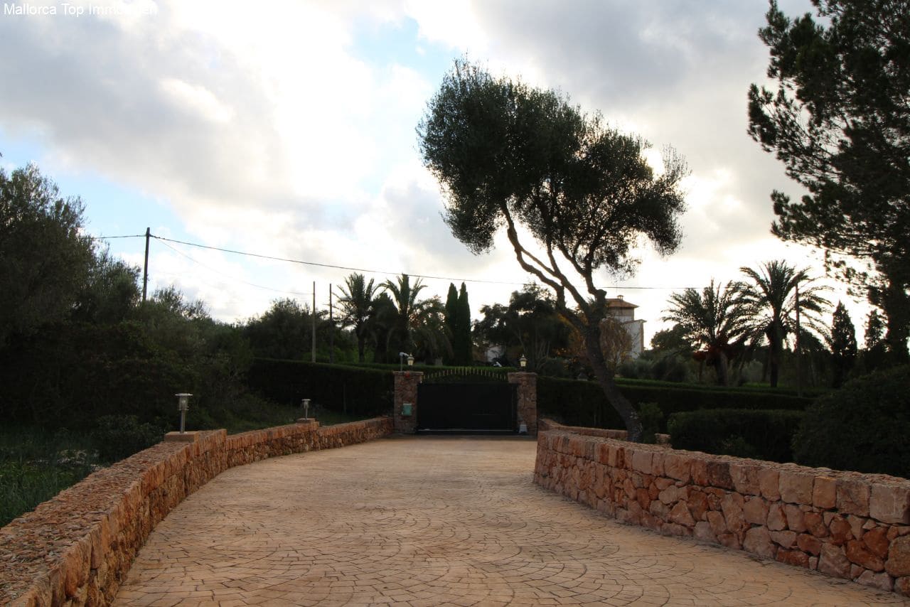 5 slaapkamer Finca/Landhuis te koop in L'Aranjassa / S'Aranjassa met zwembad - € 1.700.000 (Ref: 6459208)