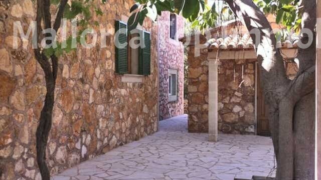 2 soveværelse Finca/Landehus til salg i Santanyi med garage - € 1.050.000 (Ref: 6604710)