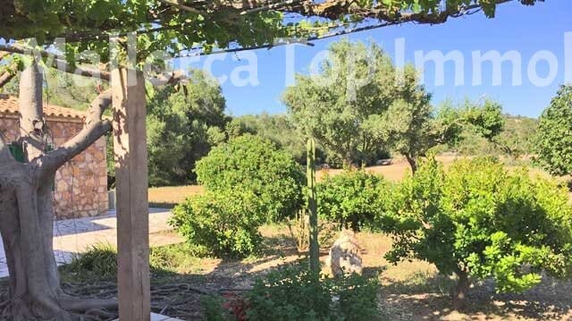 2 soveværelse Finca/Landehus til salg i Santanyi med garage - € 1.050.000 (Ref: 6604710)