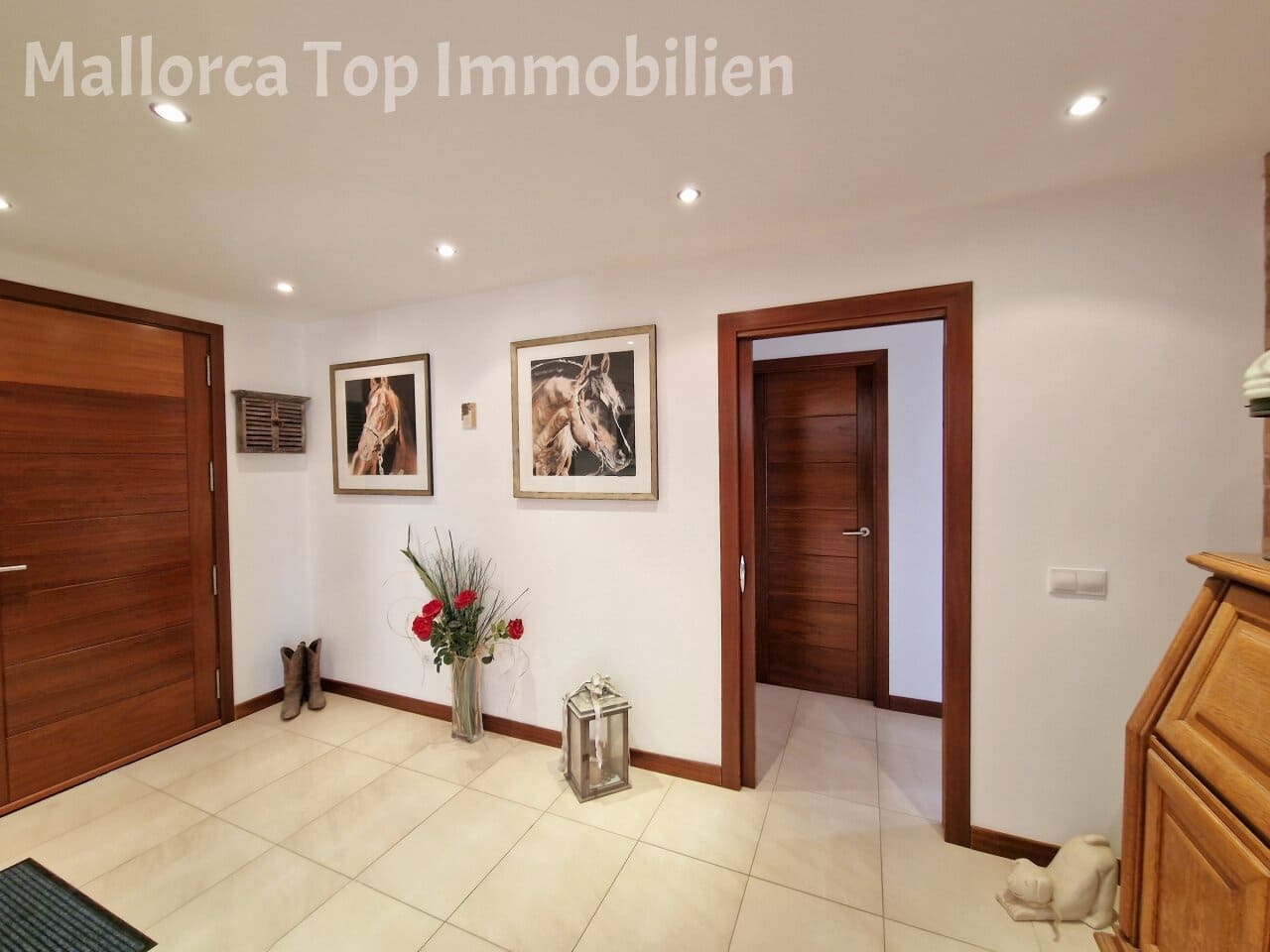 6 makuuhuone Huvila myytävänä paikassa Puntiro mukana uima-altaan - 2 250 000 € (Ref: 7764484)