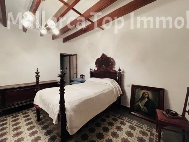 5 makuuhuone Omakotitalo myytävänä paikassa Llucmajor - 495 000 € (Ref: 7764490)