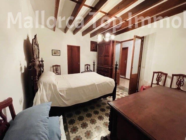 5 makuuhuone Omakotitalo myytävänä paikassa Llucmajor - 495 000 € (Ref: 7764490)